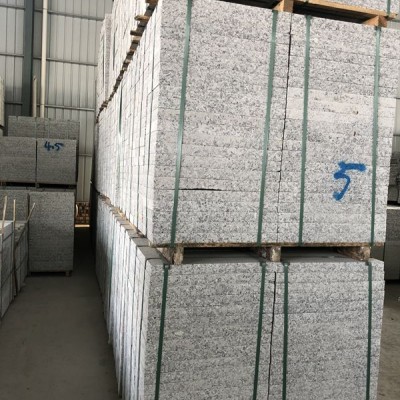 芭拉白火燒板批發(fā)巴拉白花崗巖工廠大花白園林花崗巖供應(yīng)