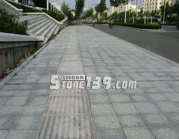 湛江雷州市自然資源局依法拆除13處違法石材場，附湛江黑石欣賞！