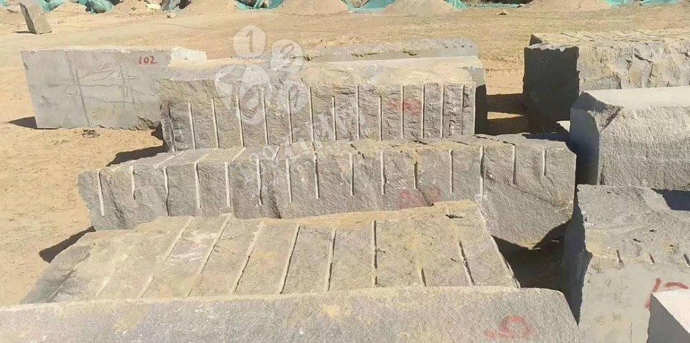 內(nèi)蒙古德嶺山鎮(zhèn)總投資約4712萬元石材加工建設(shè)項(xiàng)目來了！附蒙古黑、大漠黑欣賞