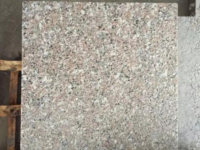 【圣輝石材】主營新老礦的芝麻黑、芝麻灰、芝麻白、銹石、蝦紅、泉州紅