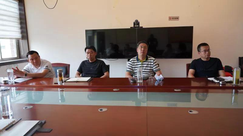 湖北隨縣縣委書記、縣長陳興旺到吳山鎮調研督導石材產業發展情況