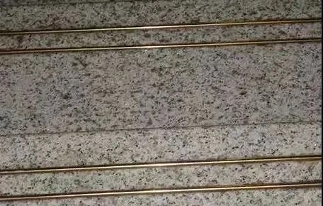 石材加銅條為什么會發綠？如何避免？