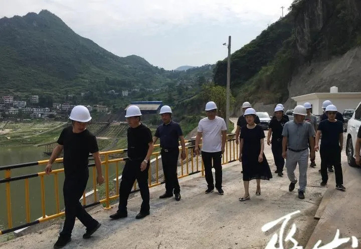 重慶巫山縣副縣長陳恭福率隊開展露天非煤礦山安全生產監(jiān)督檢查