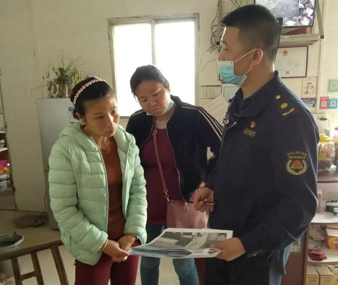 湖北麻城市進行石材產業園沿線戶外廣告牌進行了專項整治