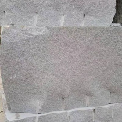 湖南芝麻灰荒料岳陽(yáng)汨羅廠(chǎng)家礦山直供