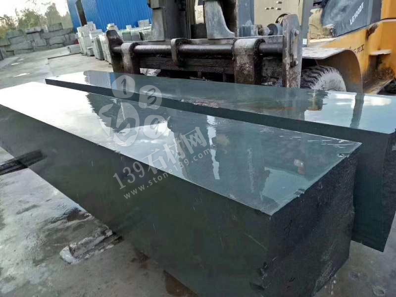 【國順石材】為您介紹萬源青石的主要用途和作用有哪些?