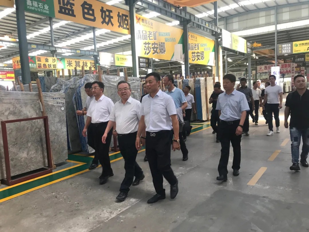 甘肅酒泉石材產(chǎn)業(yè)項(xiàng)目合作座談會暨項(xiàng)目簽約儀式在水頭舉行