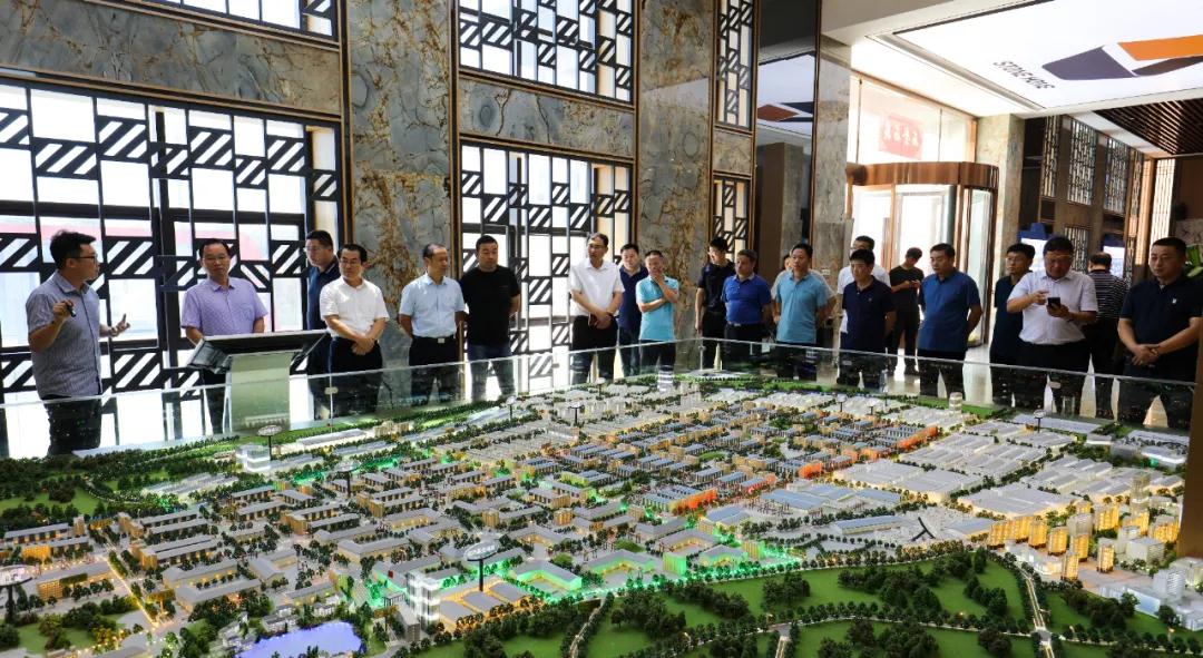 山東五蓮縣委書記馬維強一行蒞臨中部（麻城）石材產(chǎn)業(yè)園考察學(xué)習(xí)