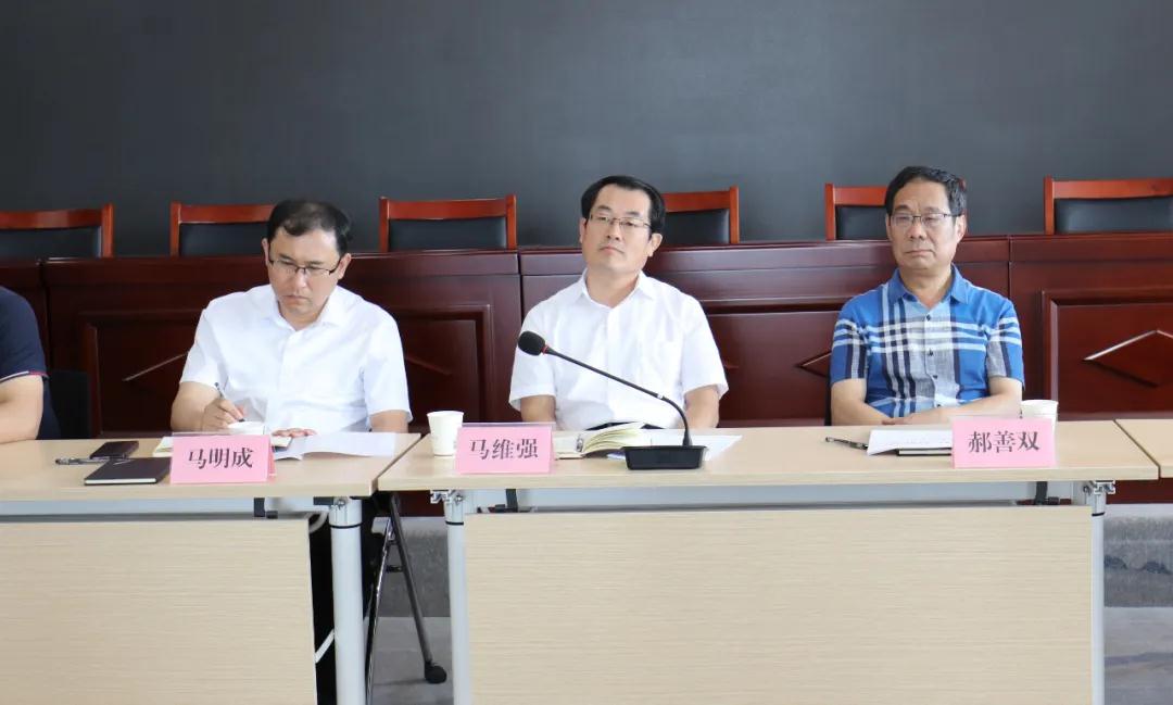 山東五蓮縣委書記馬維強一行蒞臨中部（麻城）石材產(chǎn)業(yè)園考察學(xué)習(xí)