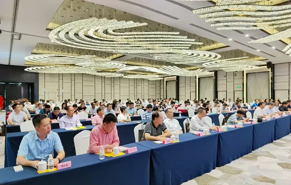 2020中國長三角石材工程應用和產業一體化發展高峰論壇暨第12屆金石獎頒獎大會成功舉行