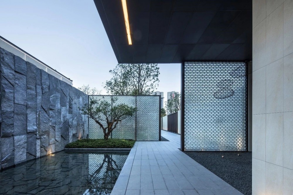 上帝的雕塑——自然斷裂面石材