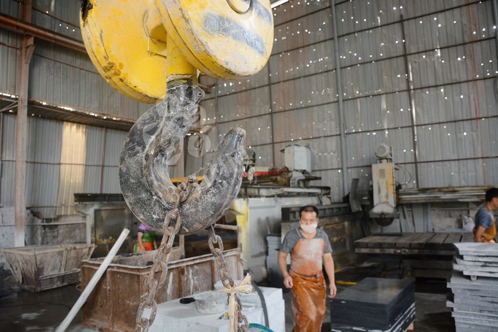 這間石材廠，一直被“隱形成本”吃掉利潤，老板看到后，嚇一跳！