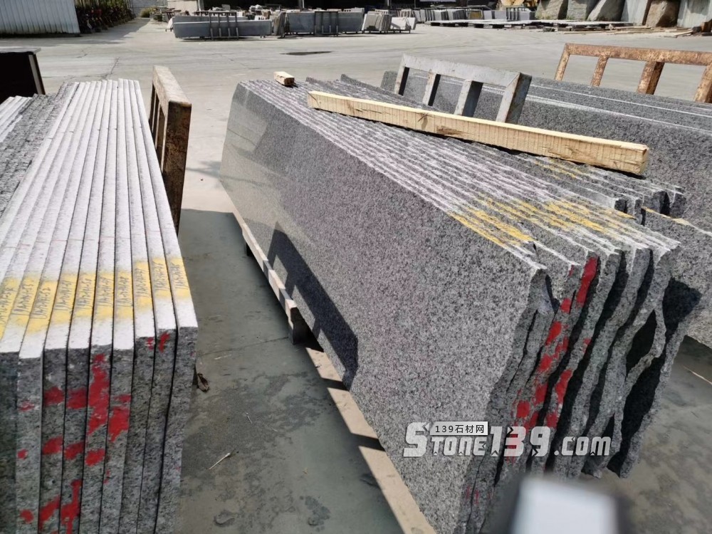 四川冰花蘭石材的特點和優點介紹