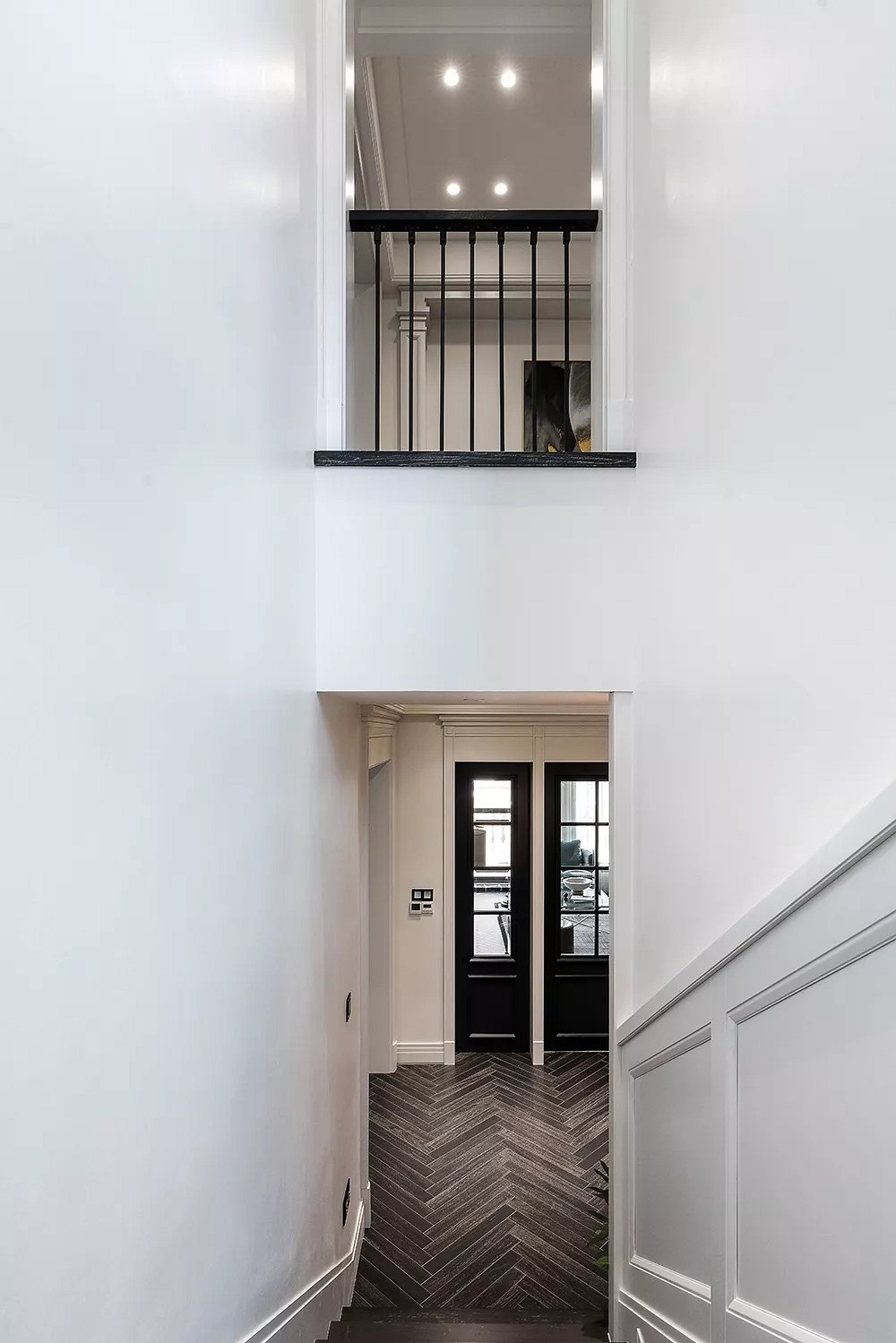 黑白大理石+金屬線,精致優雅的完美搭配