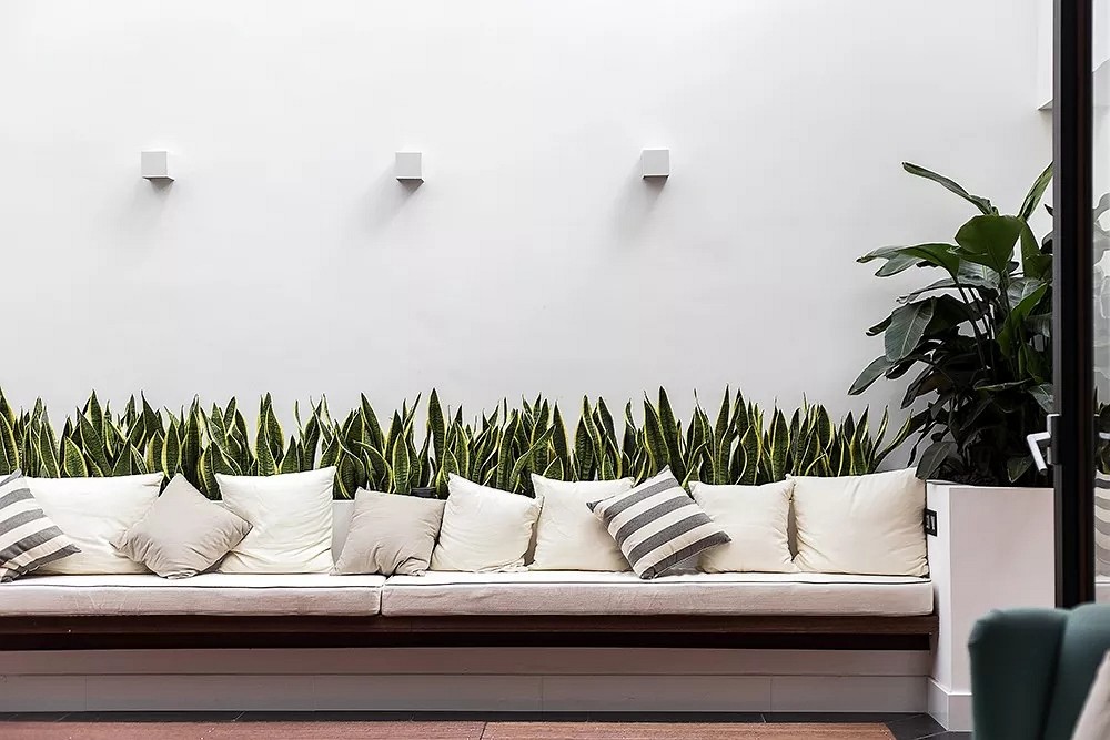 黑白大理石+金屬線,精致優雅的完美搭配