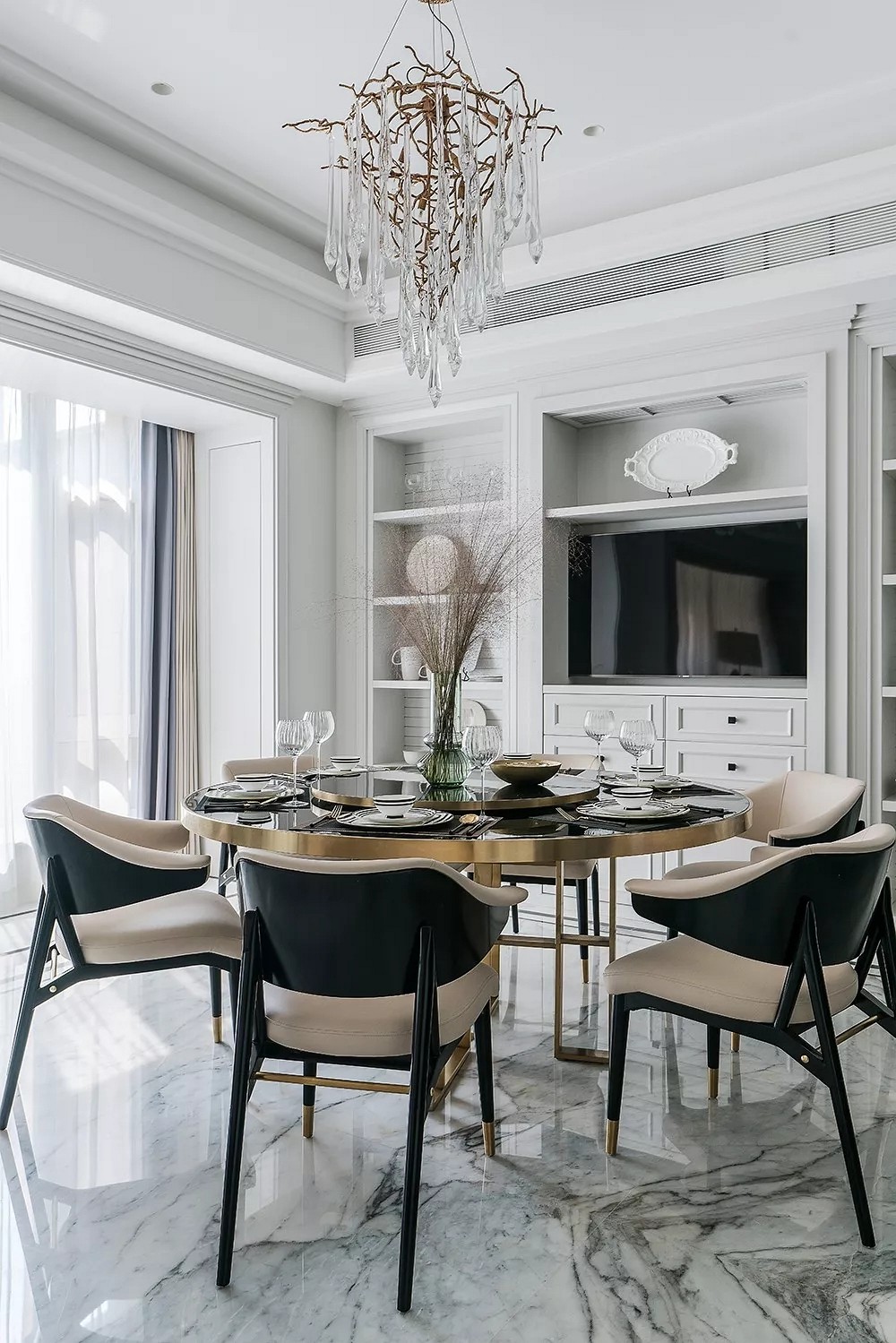 黑白大理石+金屬線,精致優雅的完美搭配