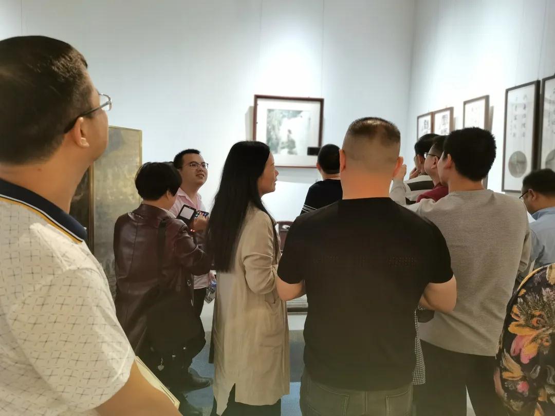 “石文化 中國夢”創意文案與多媒體攝影大賽迎來第三批大規模采風活動