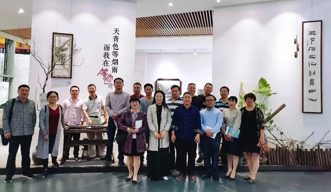 “石文化 中國夢”創意文案與多媒體攝影大賽迎來第三批大規模采風活動