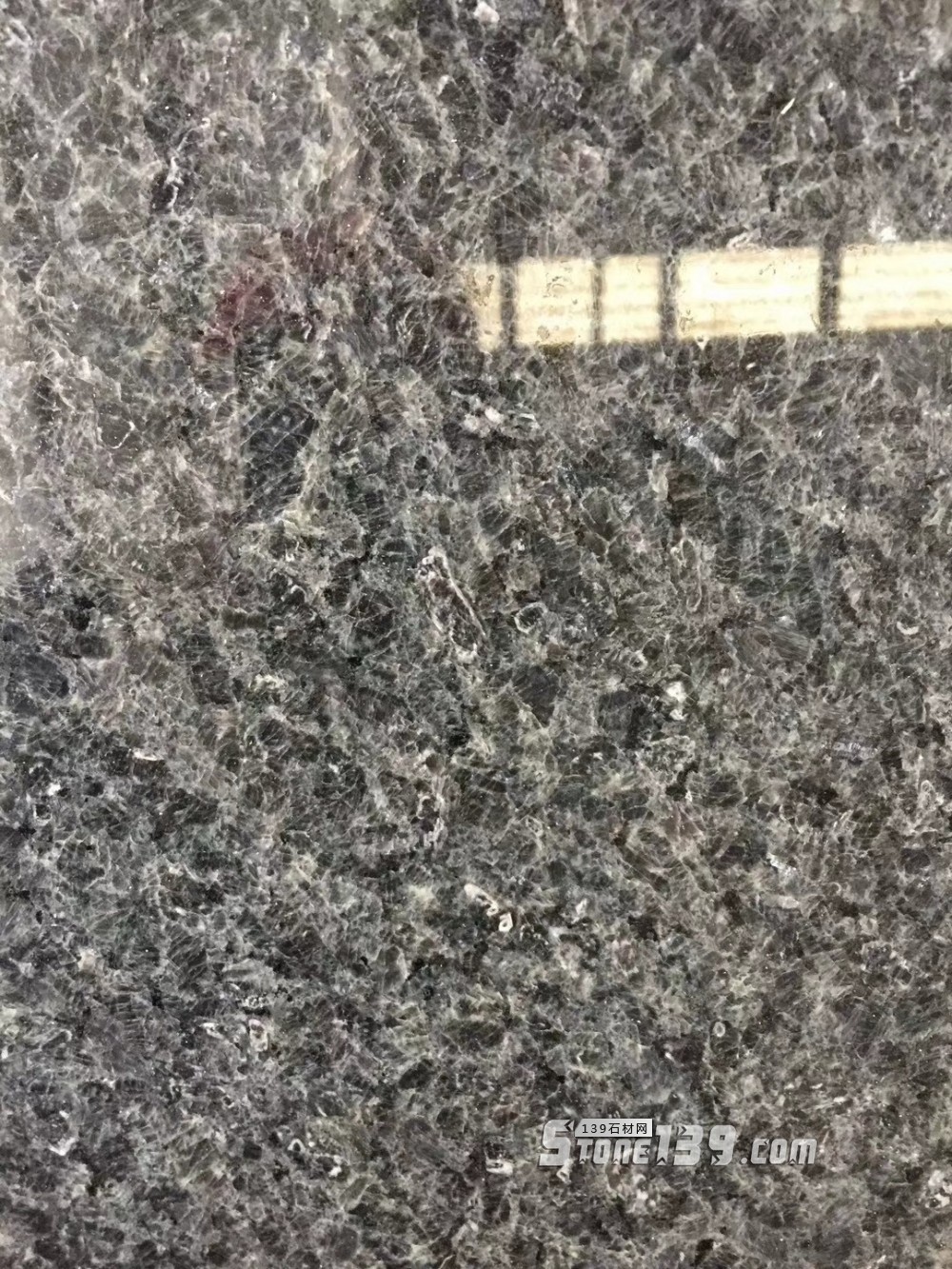 除了四川冰花蘭石材國內(nèi)還有哪些藍(lán)色經(jīng)典花崗巖