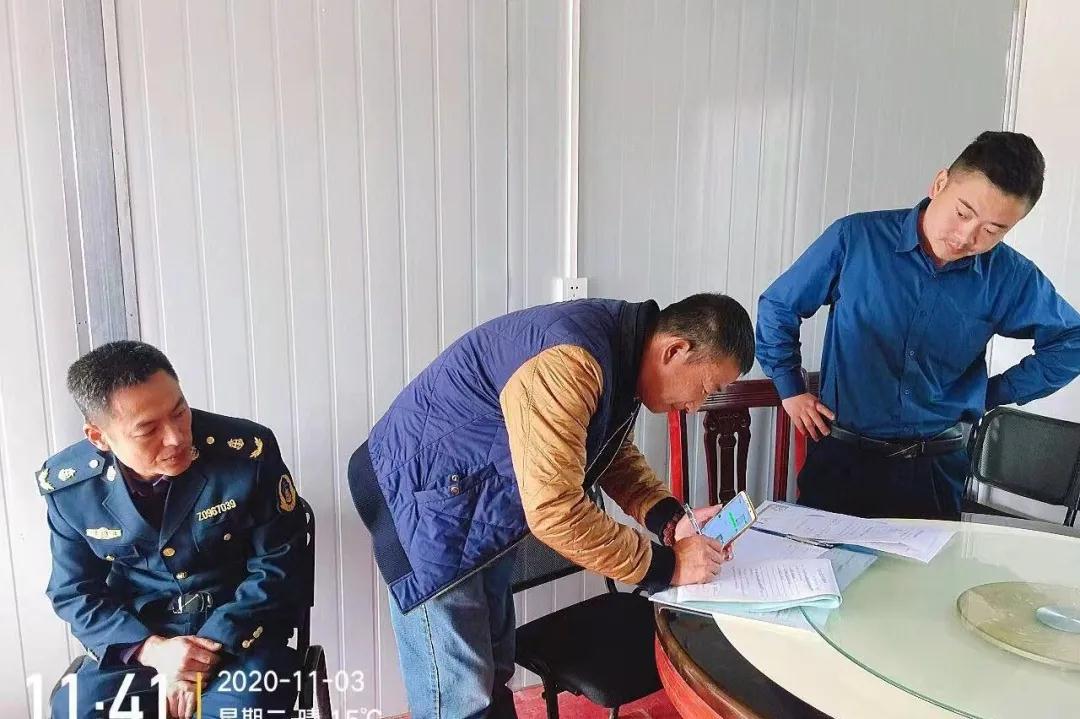 湖北麻城成立專班整治石材產(chǎn)業(yè)貨運車輛，6家企業(yè)被下達責令整改通知書