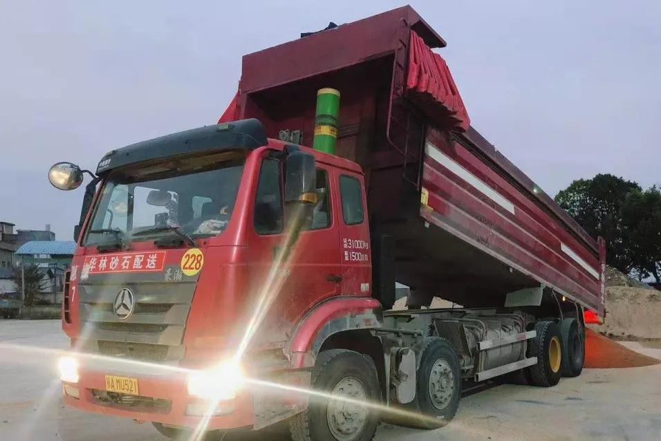 湖北麻城成立專班整治石材產(chǎn)業(yè)貨運車輛，6家企業(yè)被下達責令整改通知書