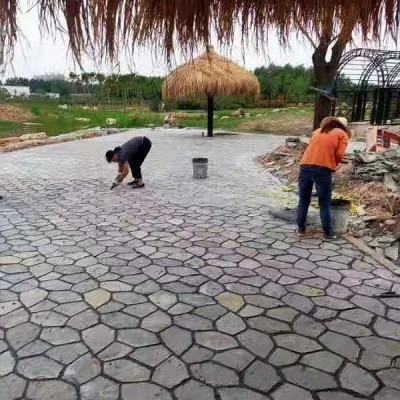 青石板銅板石鋪裝案例 (1不規則多邊形)