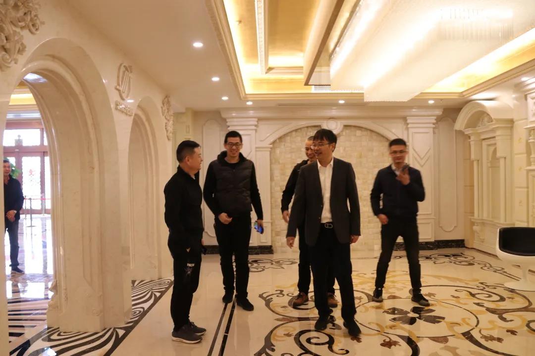 強(qiáng)信心、謀發(fā)展，水頭鎮(zhèn)持續(xù)開(kāi)展“進(jìn)千企、走千商、訪千才”活動(dòng)