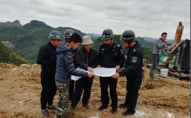 國產(chǎn)灰姑娘大理石產(chǎn)地廣西來賓市興賓區(qū)鐵腕治“非法采石” --專項(xiàng)打擊七洞鄉(xiāng)非法采礦工作綜述