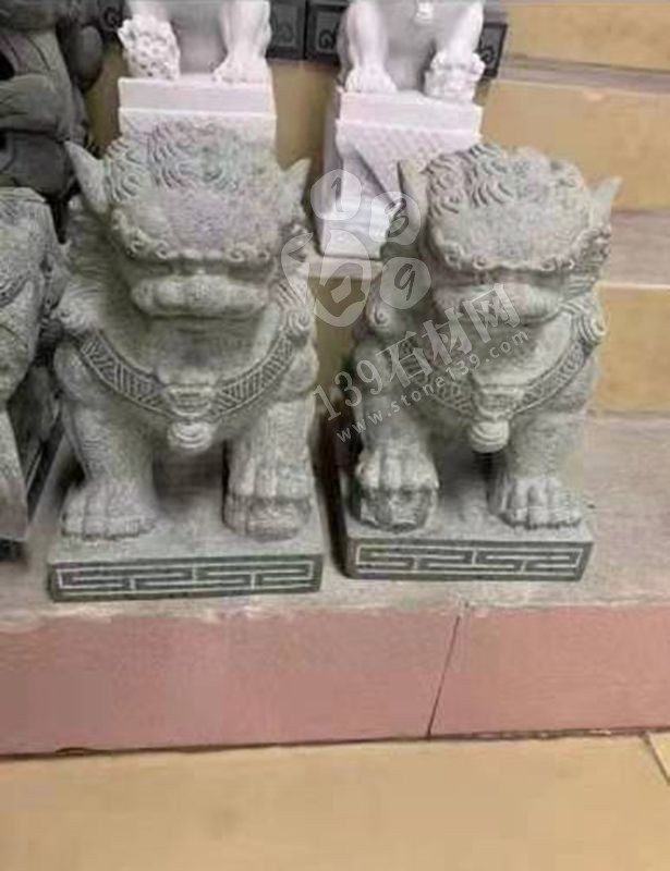 萬國石材帶您了解沒哭了的萬源青石雕刻產(chǎn)品