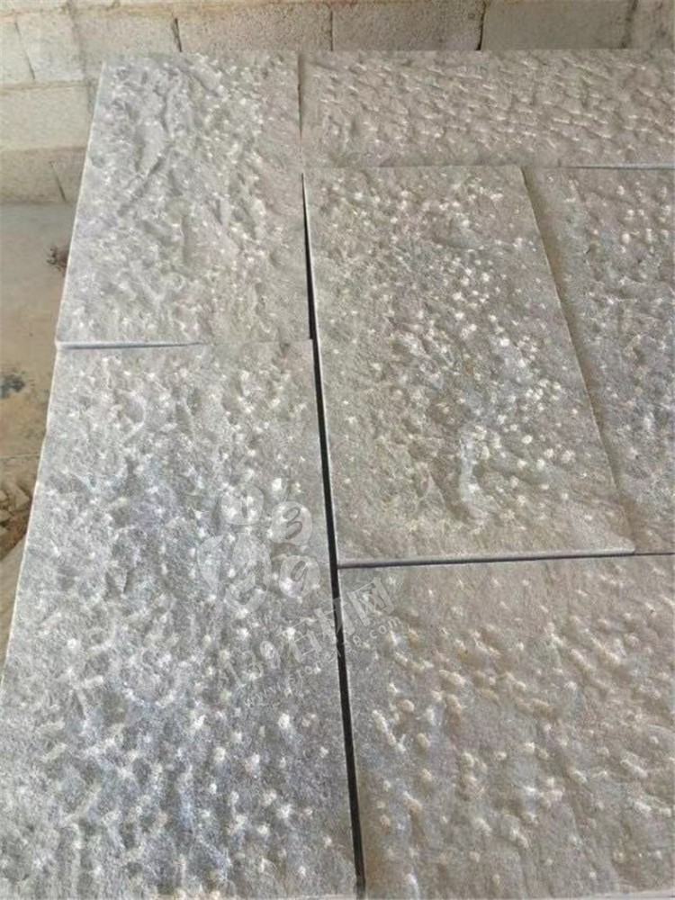 舊石新說-芝麻黑花崗巖