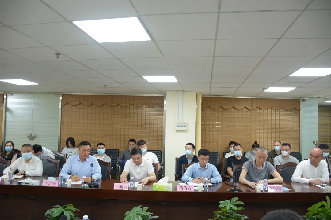 海關政策法規宣講會在南安市石材協會召開