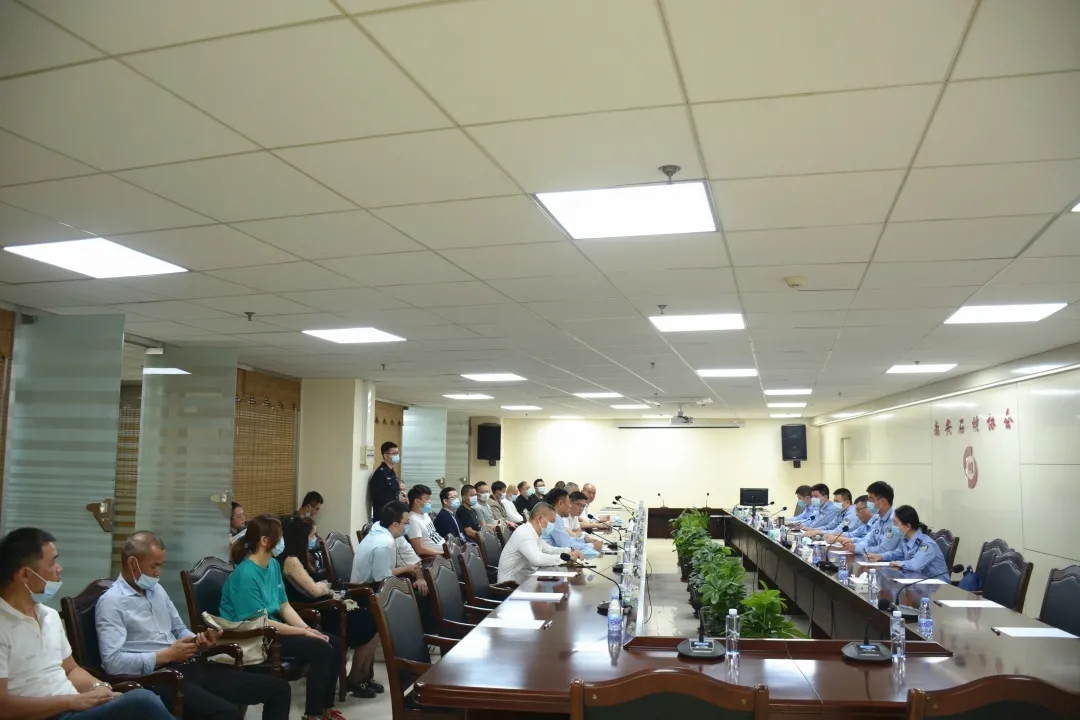 海關政策法規宣講會在南安市石材協會召開