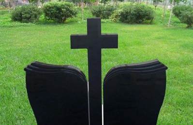 墓碑中的“愛馬仕”丨山西黑石材，十年漲10倍，比房價漲的還快