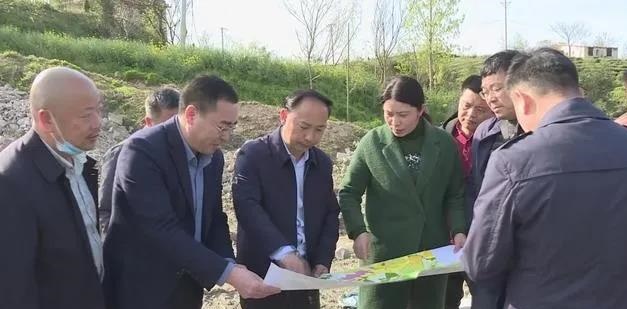 湖北木蘭紅產(chǎn)地大悟縣將建成鄂北規(guī)模最大的石材產(chǎn)業(yè)園!