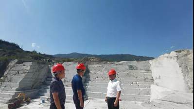 云南文山州麻栗坡縣縣長王樹忠深入麻栗坡猛硐瑤族鄉花崗巖開采礦區督查安全生產工作