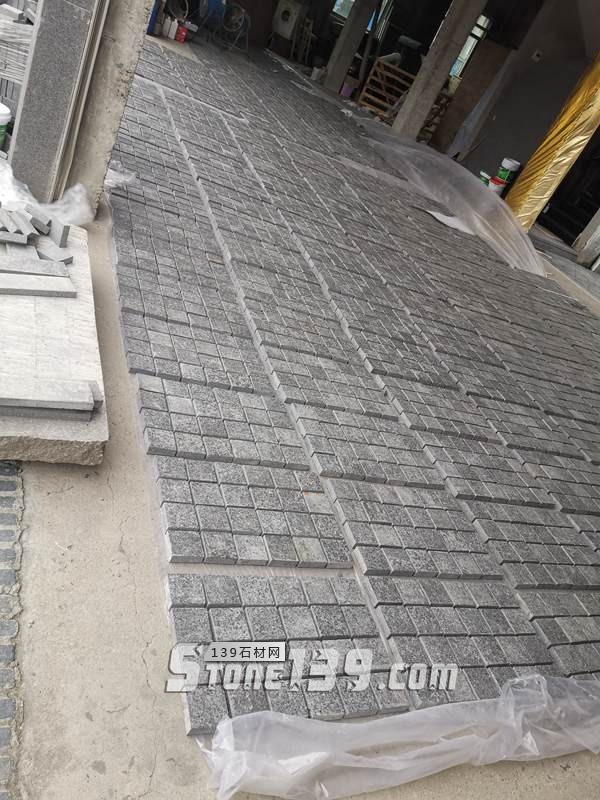 福鼎黑網(wǎng)貼石