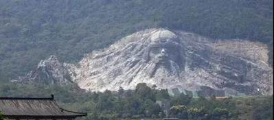 湖北“變廢為寶”,花2.5億改廢棄采石場,建成我國最大山體雕像,當地人:很有意義