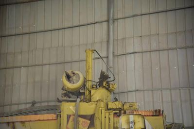 重拳出擊！南安市石井鎮(zhèn)開(kāi)展石材企業(yè)污染整治行動(dòng)，對(duì)三無(wú)石材廠機(jī)臺(tái)進(jìn)行破壞處理