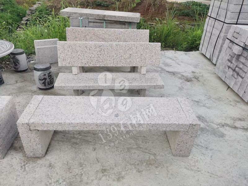 鐘山瑞全石材工藝廠主營鐘山青、路沿石、馬蹄石、欄桿欄板、石球異形、以及石桌等石材家具