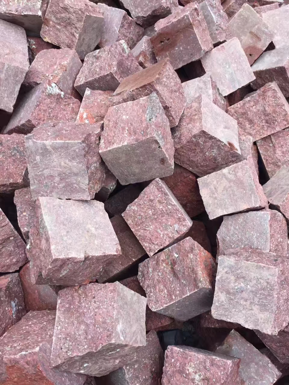 福鼎市白琳晨春石材主營：福鼎黑，新福鼎黑，福壽紅，壽寧紅，福建青，芝麻黑，沙漠棕