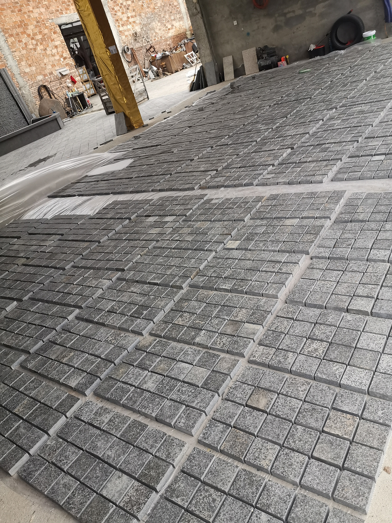 福鼎市白琳晨春石材主營：福鼎黑，新福鼎黑，福壽紅，壽寧紅，福建青，芝麻黑，沙漠棕