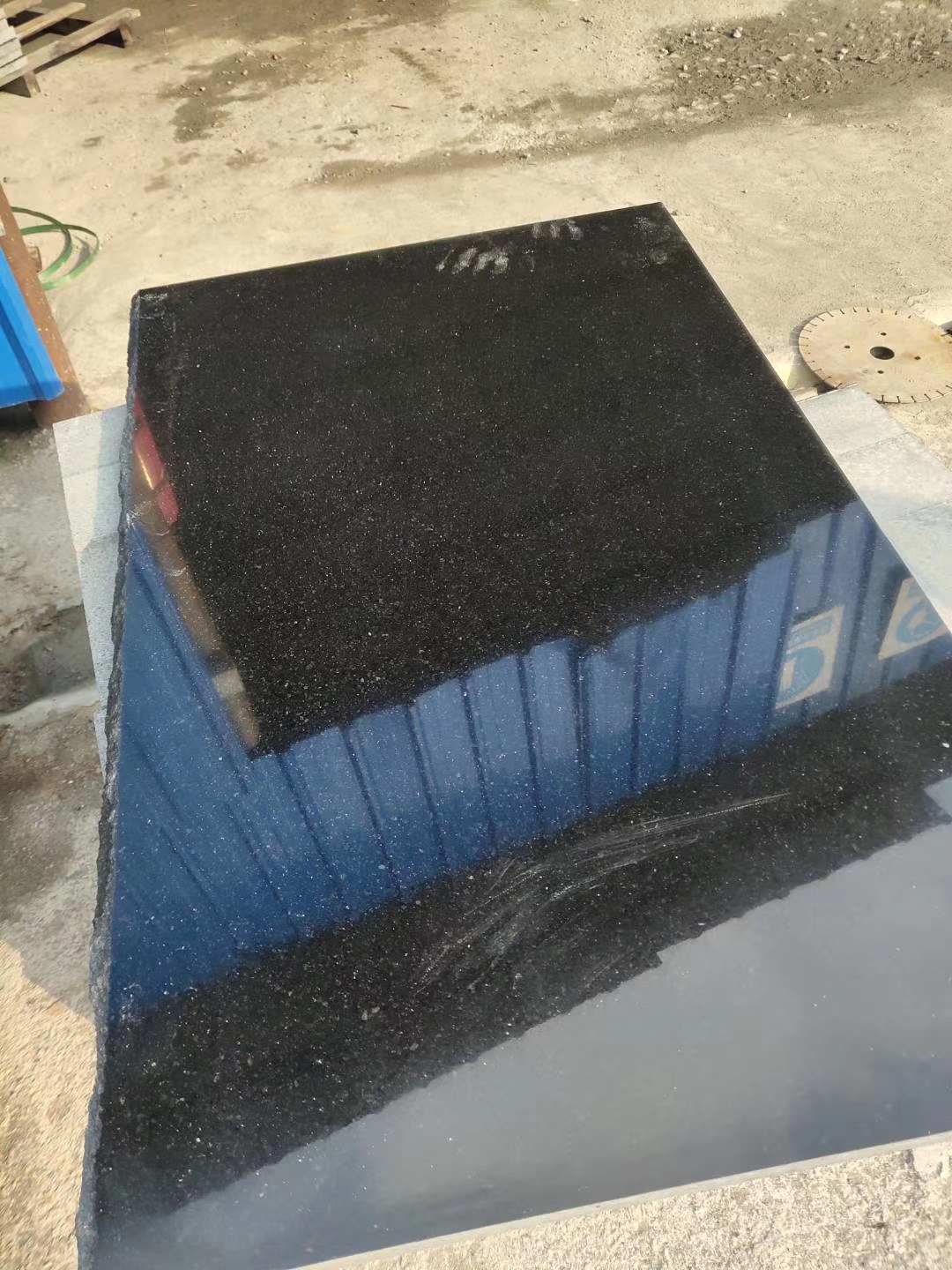 福鼎市白琳晨春石材主營：福鼎黑，新福鼎黑，福壽紅，壽寧紅，福建青，芝麻黑，沙漠棕