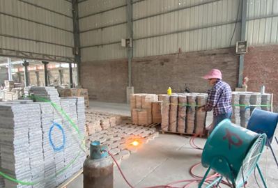 石材廢料加工的冰裂紋、扇形園林地鋪石“隱形冠軍”