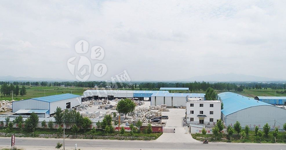 【南陽金泰石業】主營河南黃金麻、河南黃銹石方城芝麻白花崗巖園林工程配套用石