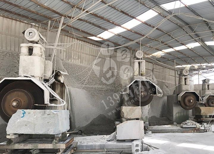 【南陽金泰石業】主營河南黃金麻、河南黃銹石方城芝麻白花崗巖園林工程配套用石