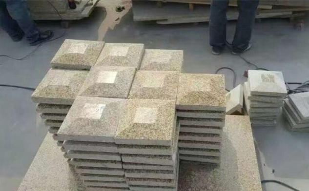 【南陽金泰石業】主營河南黃金麻、河南黃銹石方城芝麻白花崗巖園林工程配套用石