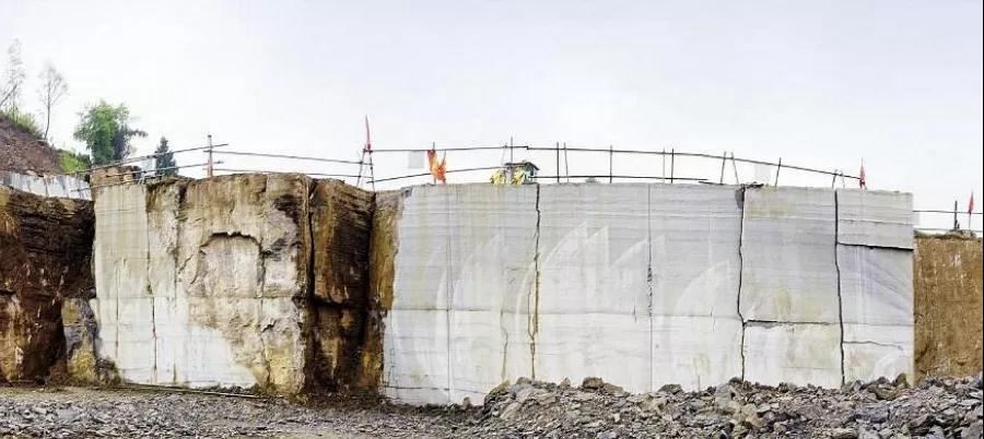 四川省瀘州市古藺縣藺州黑、藺州灰石材鑒賞!