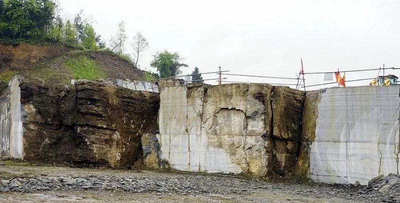 四川省瀘州市古藺縣藺州黑、藺州灰石材鑒賞!