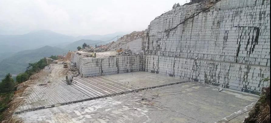 廣東梅州市平遠(yuǎn)縣灰麻花崗巖新礦廣東芝麻灰G633