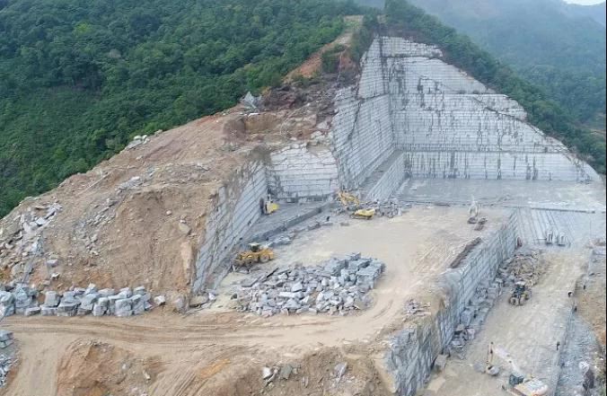 廣東梅州市平遠(yuǎn)縣灰麻花崗巖新礦廣東芝麻灰G633